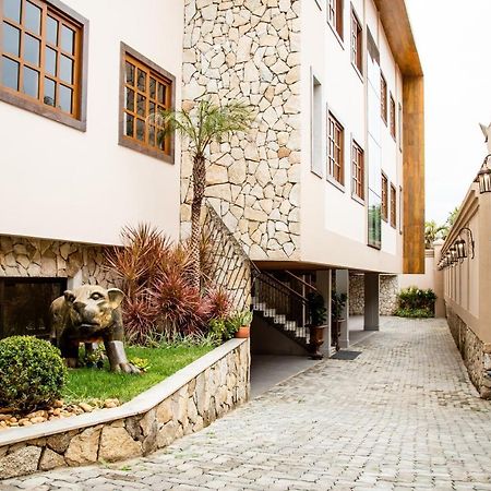Espaco 250 - Apto Mobiliado, 3 Quartos, Sendo Uma Suite, Banheiro Social, Cozinha Completa, Sala De Estar, Ar Condicionado, Tv E Internet Тирадентис Экстерьер фото