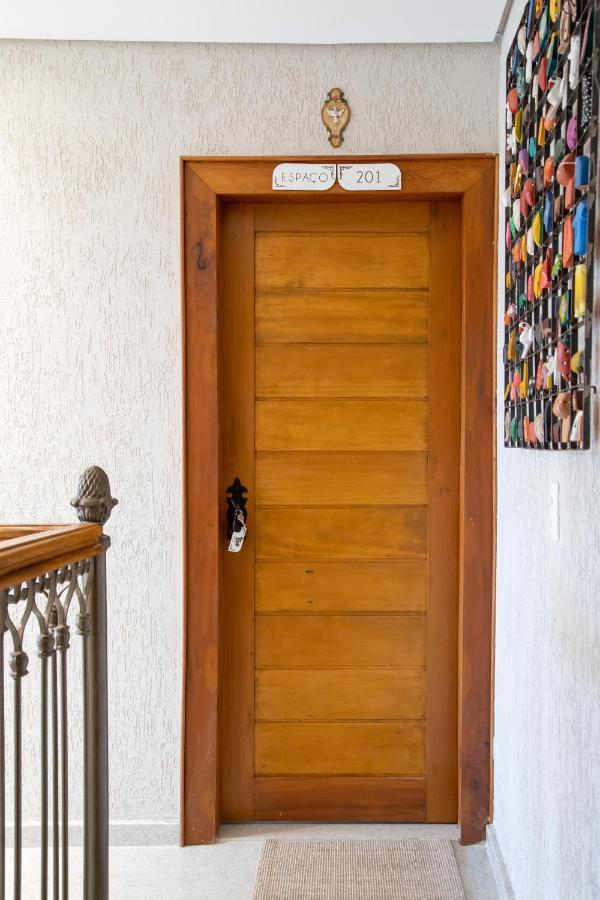 Espaco 250 - Apto Mobiliado, 3 Quartos, Sendo Uma Suite, Banheiro Social, Cozinha Completa, Sala De Estar, Ar Condicionado, Tv E Internet Тирадентис Экстерьер фото