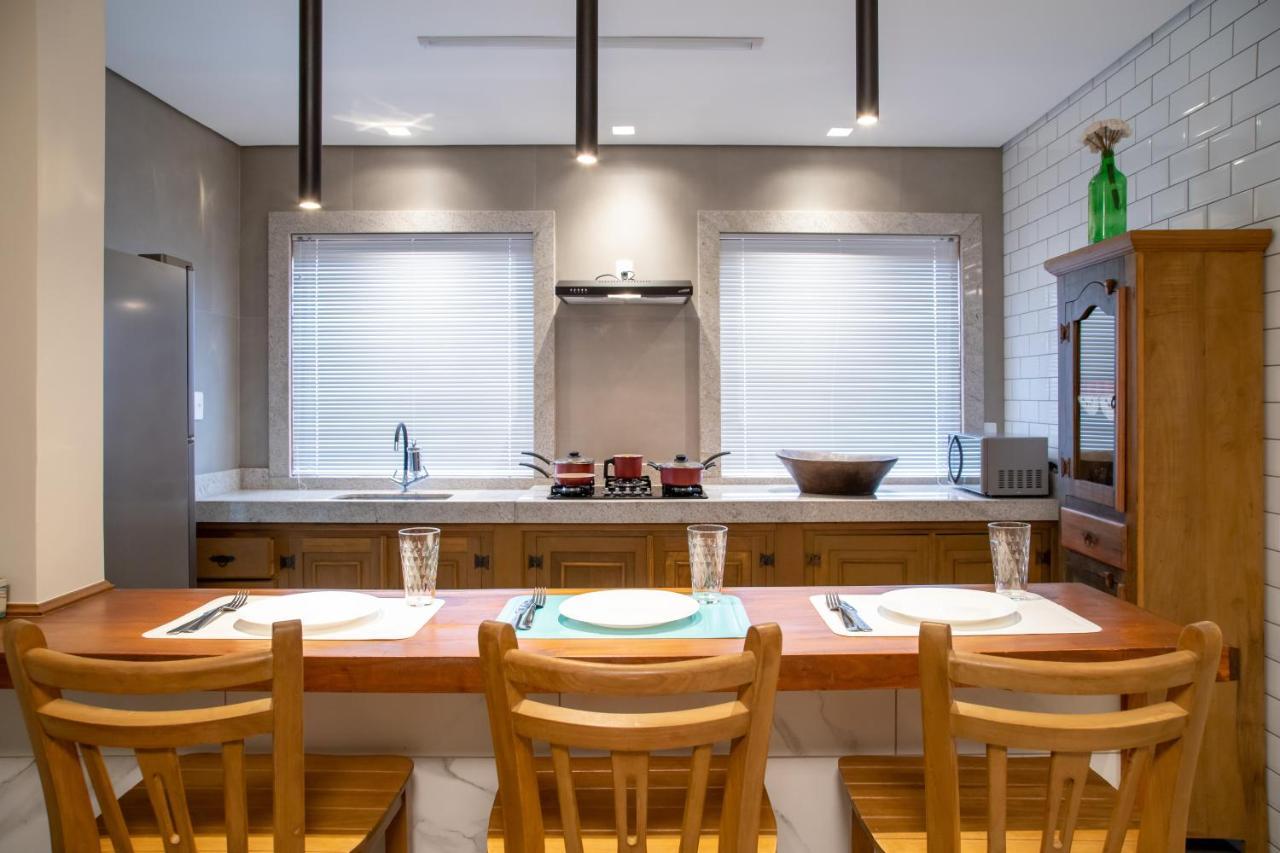 Espaco 250 - Apto Mobiliado, 3 Quartos, Sendo Uma Suite, Banheiro Social, Cozinha Completa, Sala De Estar, Ar Condicionado, Tv E Internet Тирадентис Экстерьер фото