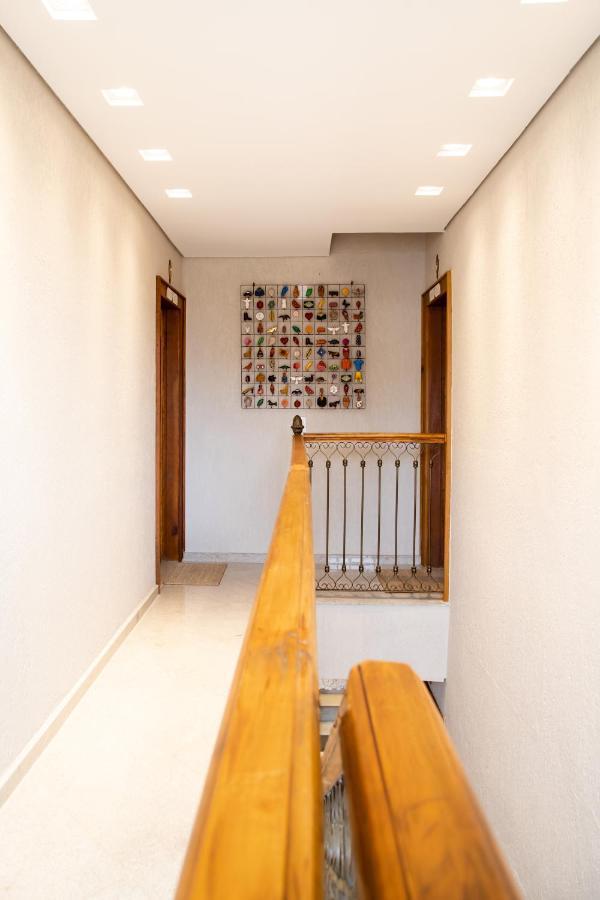 Espaco 250 - Apto Mobiliado, 3 Quartos, Sendo Uma Suite, Banheiro Social, Cozinha Completa, Sala De Estar, Ar Condicionado, Tv E Internet Тирадентис Экстерьер фото