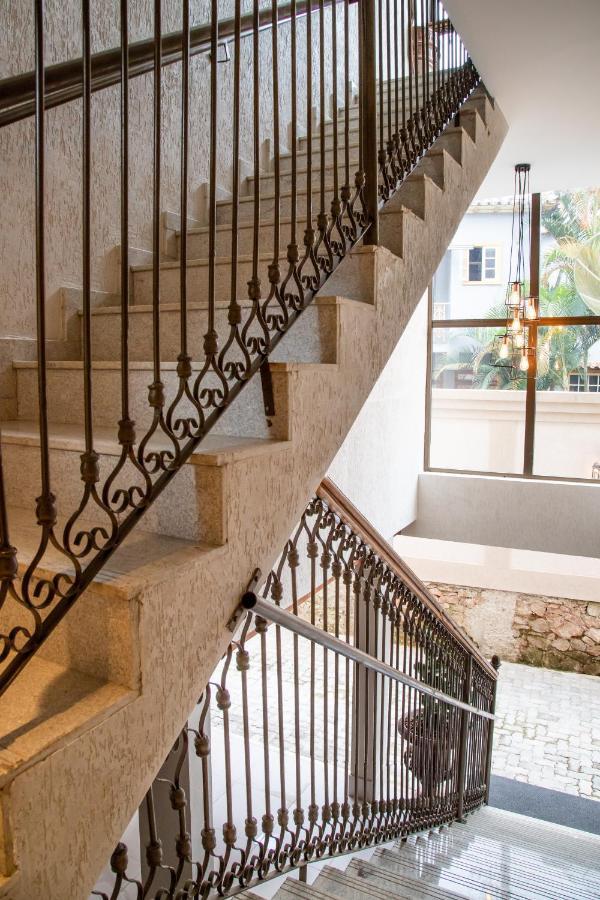 Espaco 250 - Apto Mobiliado, 3 Quartos, Sendo Uma Suite, Banheiro Social, Cozinha Completa, Sala De Estar, Ar Condicionado, Tv E Internet Тирадентис Экстерьер фото